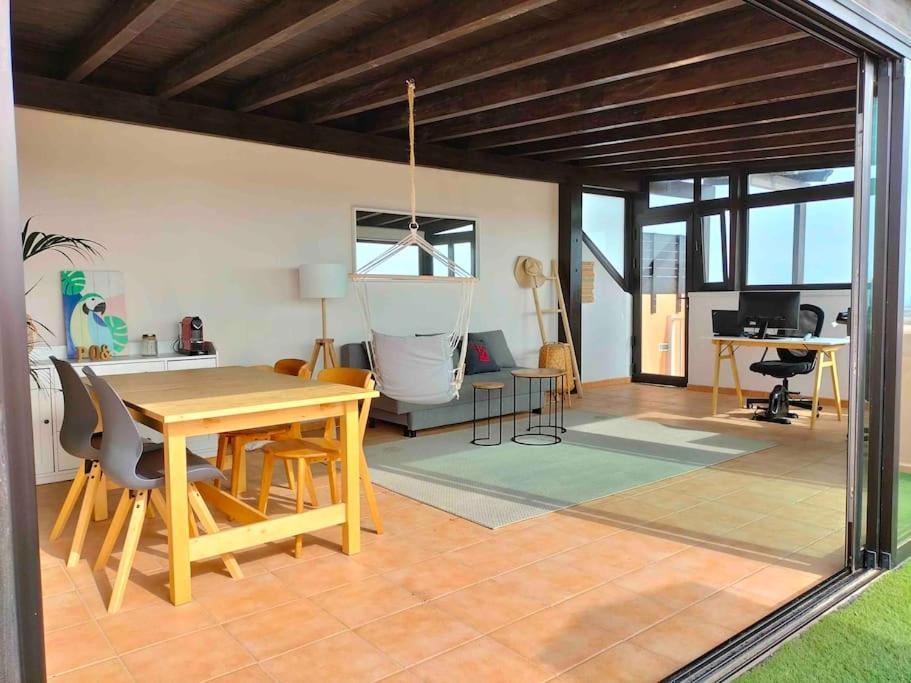 Oceanview Retreat Corralejo Apartment Bagian luar foto