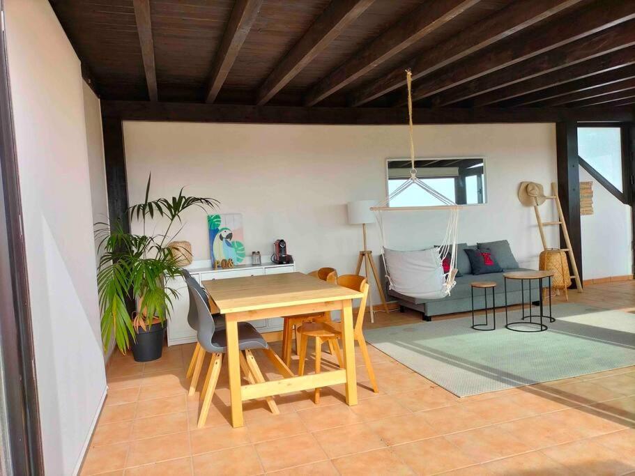 Oceanview Retreat Corralejo Apartment Bagian luar foto